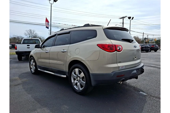 $10300 : 2012 Traverse LTZ AWD image 4