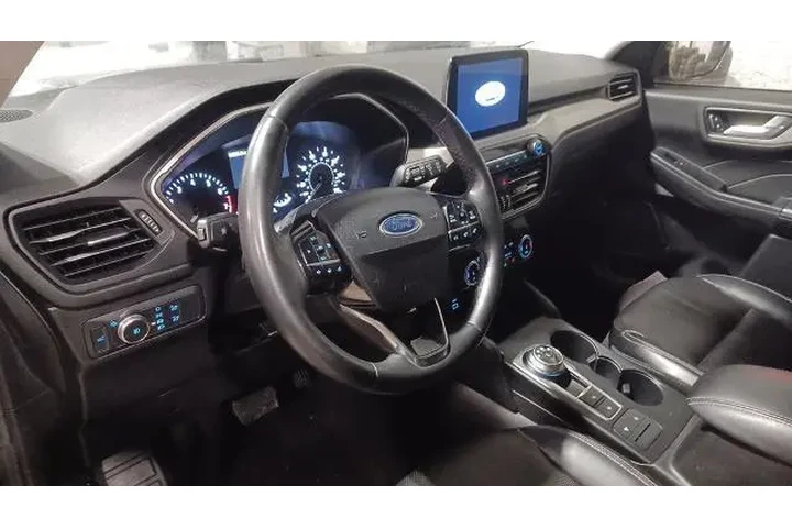 $19035 : Ford Escape 2022 AWD SEL 4dr image 5