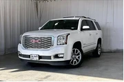 $36601 : GMC Yukon 2020 4x4 Denali 4d thumbnail