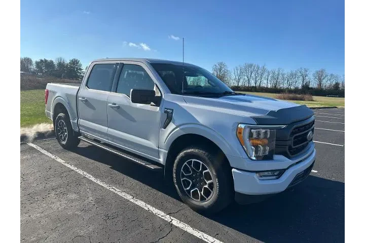 $37000 : Ford F-150 2022 4x4 XLT 4dr image 5