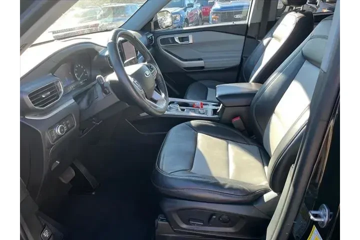 $34992 : Ford Explorer 2022 AWD XLT 4 image 6