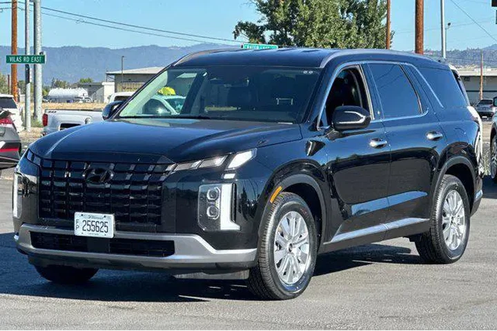 $37985 : Hyundai PALISADE 2024 AWD SE image 8