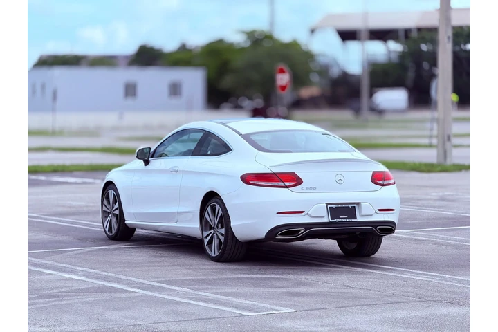 $2000 : Mercedes Benz C-CLASS image 4