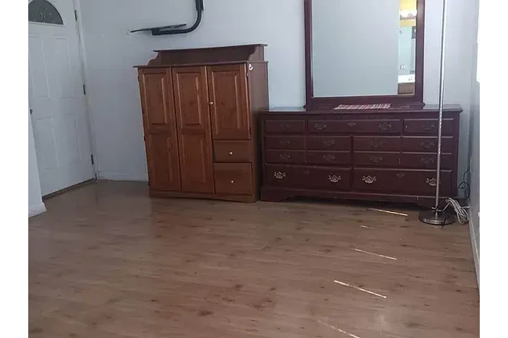 $1100 : Fácil acceso a Baldwin Park CA image 1