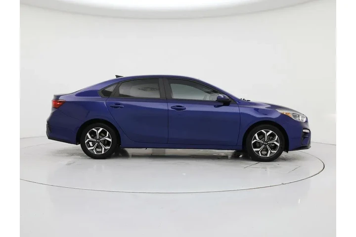 $17998 : Kia Forte 2021 LXS 4dr Sedan image 7