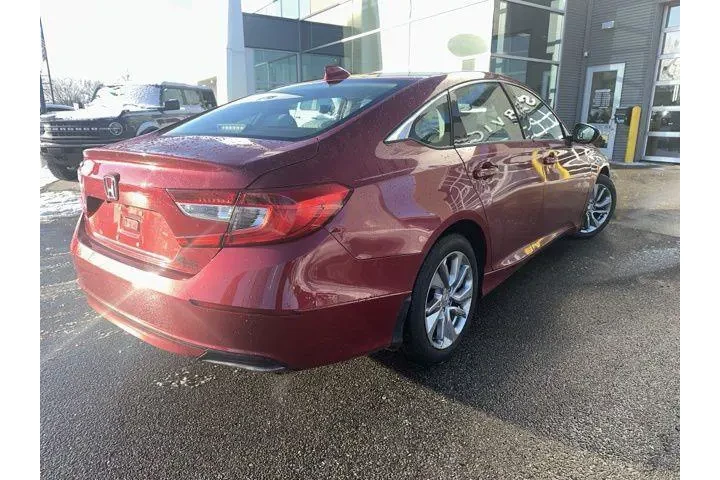 $15900 : Honda Accord 2019 LX 4dr Sed image 5