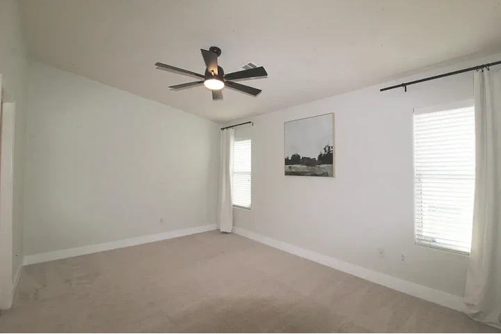 $1200 : 2 dormitorios y 2 baños image 7