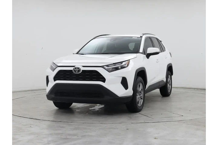 $27998 : Toyota RAV4 2022 XLE 4dr SUV image 4