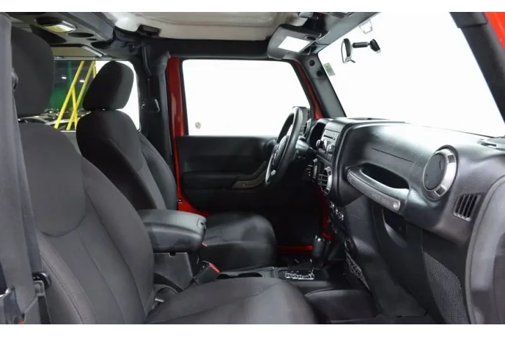 $161000 : JEEP WRANGLER MODELO 2015 image 3