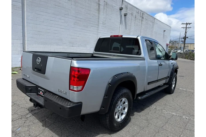 $8495 : 2004 Titan LE King Cab 4WD image 6