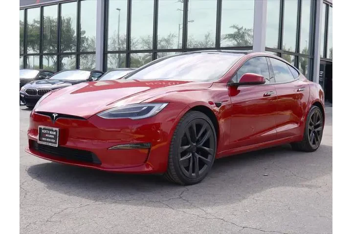 Tesla Model S 2022 AWD 4dr L image 10