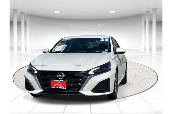 $17670 : Nissan Altima 2023 2.5 SV 4d image 6