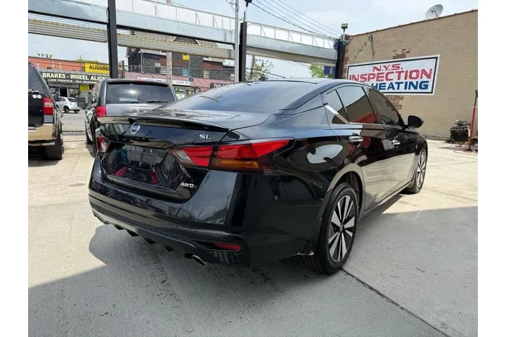 $11995 : 2019 Altima 2.5 SL AWD image 5