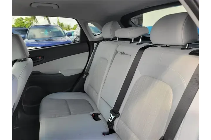 $20991 : Hyundai KONA 2023 AWD SEL 4d image 8