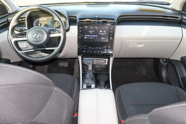 $20388 : 2024 Tucson SEL AWD *Ltd Avai image 10