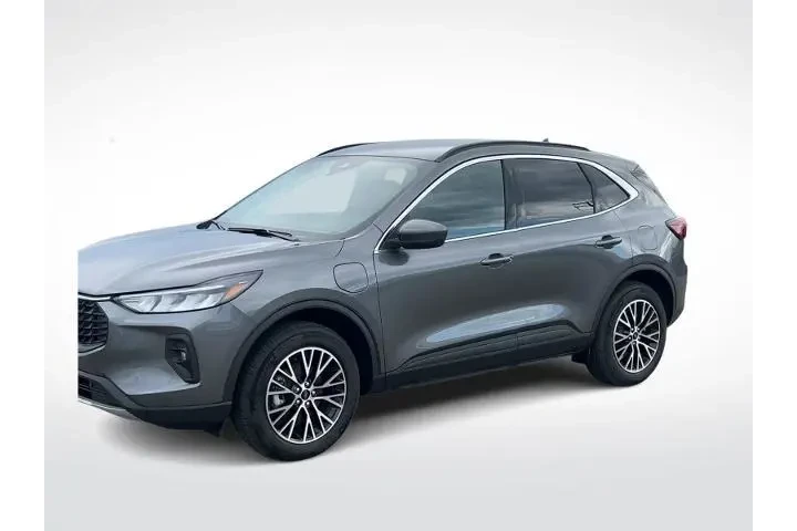 $27590 : Ford Escape Plug-In Hybrid 2 image 4