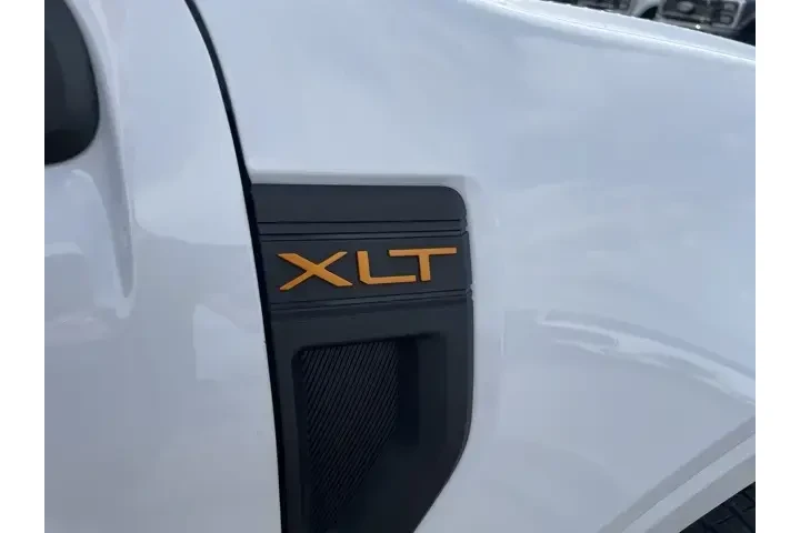 $34995 : Ford Maverick 2024 AWD XLT 4 image 6