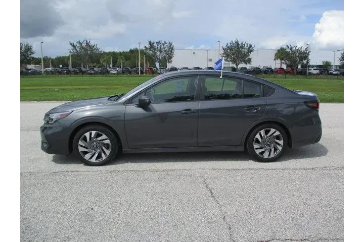 $22995 : Subaru Legacy 2024 AWD Limit image 4