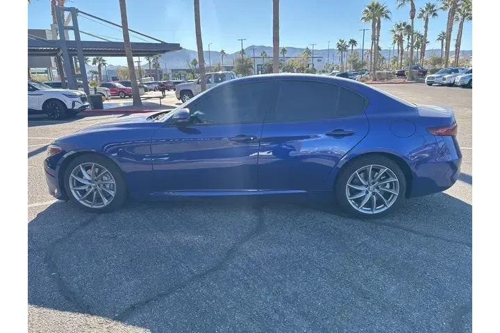 $24375 : Alfa Romeo Giulia 2023 Sprin image 8