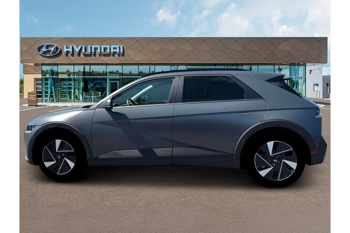 $37990 : Hyundai IONIQ 5 2025 SEL 4dr image 3