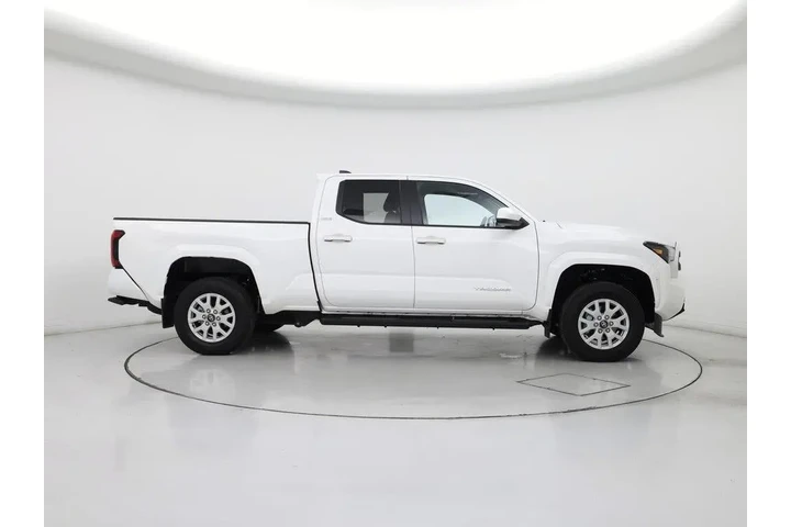 $37998 : Toyota Tacoma 2024 4x4 SR5 4 image 7