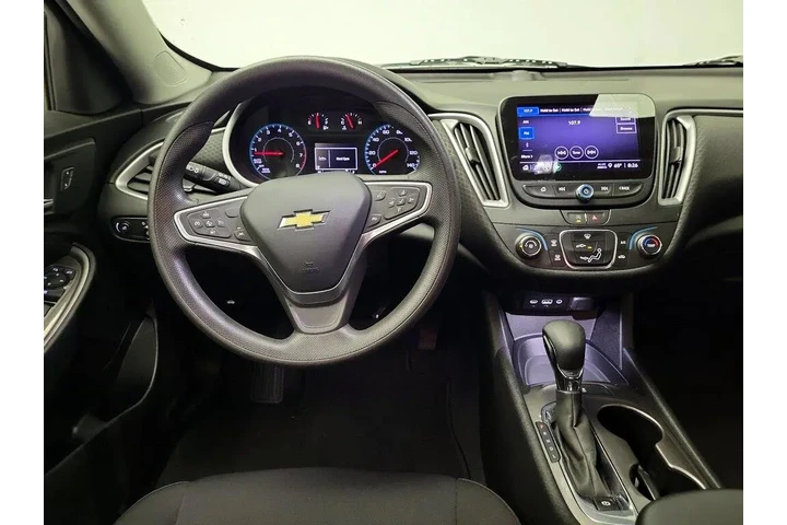 $18998 : Chevrolet Malibu 2023 LS 4dr image 10