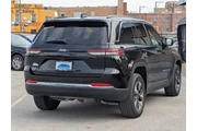$25999 : Jeep Grand Cherokee 2024 4x4 thumbnail