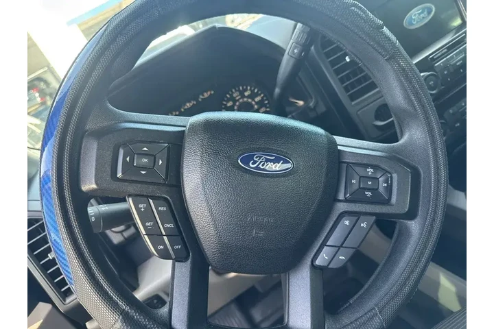 $13604 : Ford F-150 2017 4x2 Lariat 4 image 8