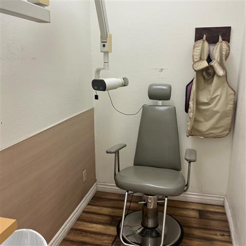 ISLAND PLAZA DENTAL GROUP image 10