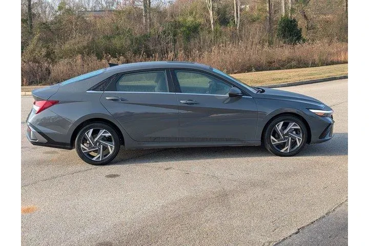 $23999 : Hyundai ELANTRA 2025 SEL Con image 6