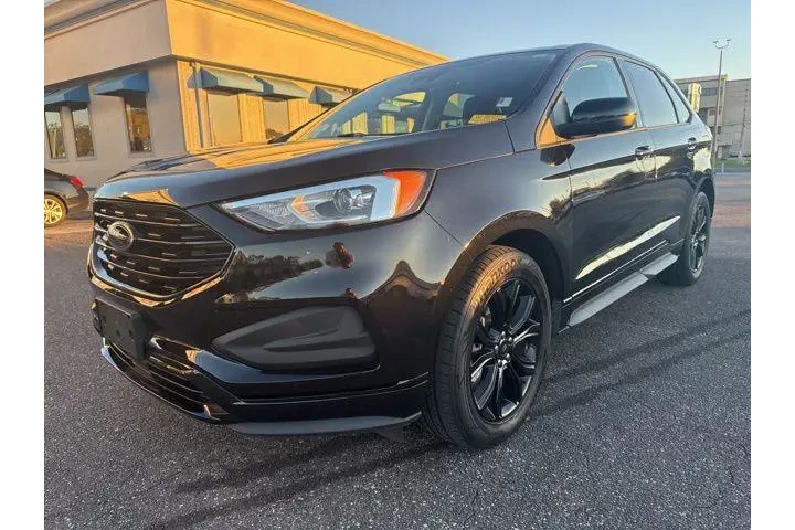 $18594 : Ford Edge 2022 AWD SE 4dr Cr image 2