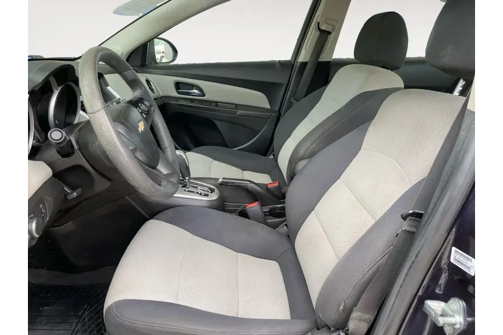 $11500 : Chevrolet Cruze Limited 2016 image 4