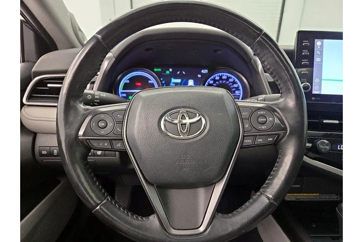 $28998 : Toyota Camry Hybrid 2021 XSE image 10