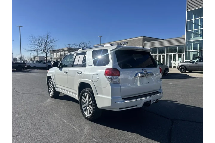 $17172 : Toyota 4Runner 2013 AWD Limi image 3