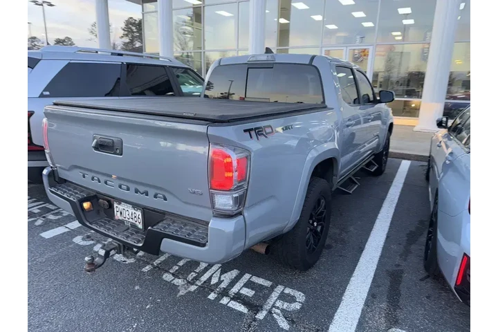 $30991 : Toyota Tacoma 2020 4x2 TRD S image 7