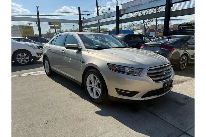 $12995 : 2018 Taurus SEL FWD image 9