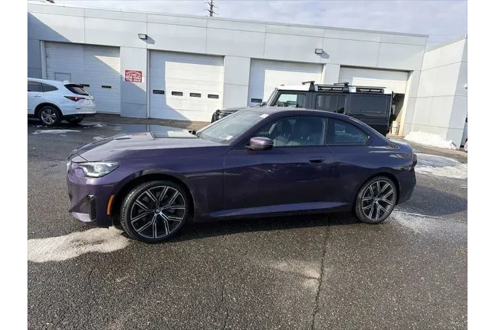 $33943 : BMW 2 Series 2023 AWD 230i x image 3