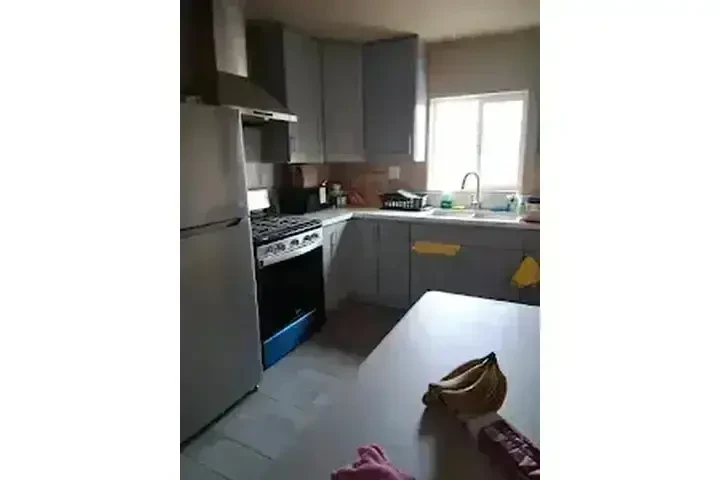 RECÁMARA  Entre Ball Rd/Walnut image 4