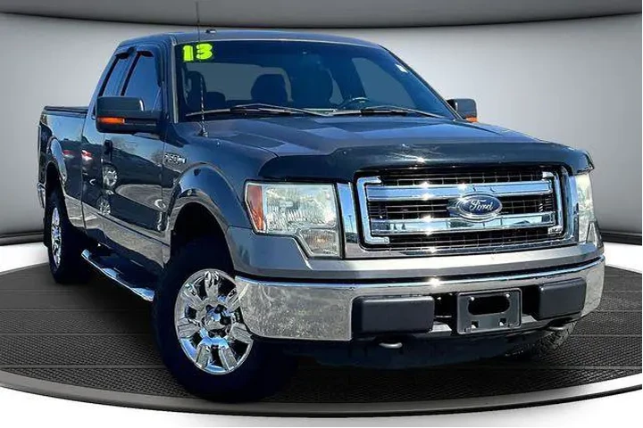 $11000 : Ford F-150 2013 4x4 Lariat 4 image 3