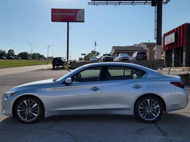 $13990 : 2018 Q50 3.0T Luxe image 5