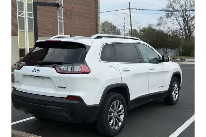 $9750 : 2020 Cherokee Altitude image 5