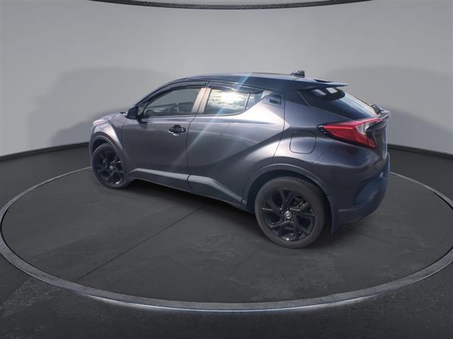 $24500 : PRE-OWNED 2021 TOYOTA C-HR NI image 6