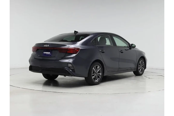 $19998 : Kia Forte 2024 LXS 4dr Sedan image 8