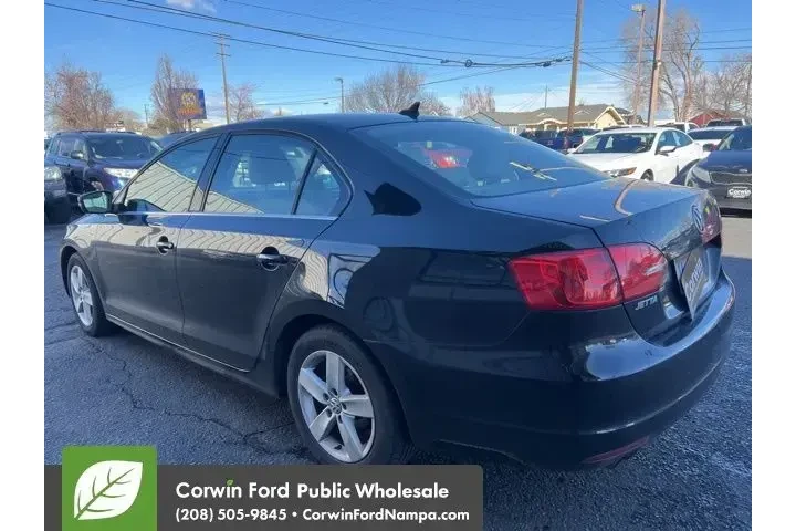 $6980 : Volkswagen Jetta 2013 TDI 4d image 7