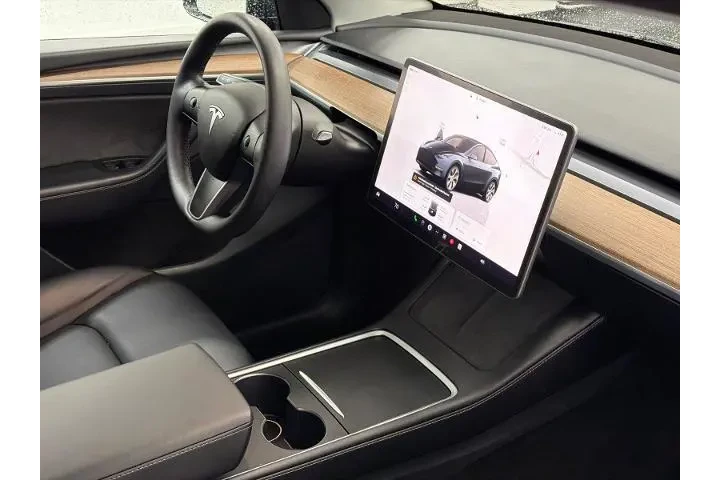 $36500 : Tesla Model Y 2024 AWD Long image 10