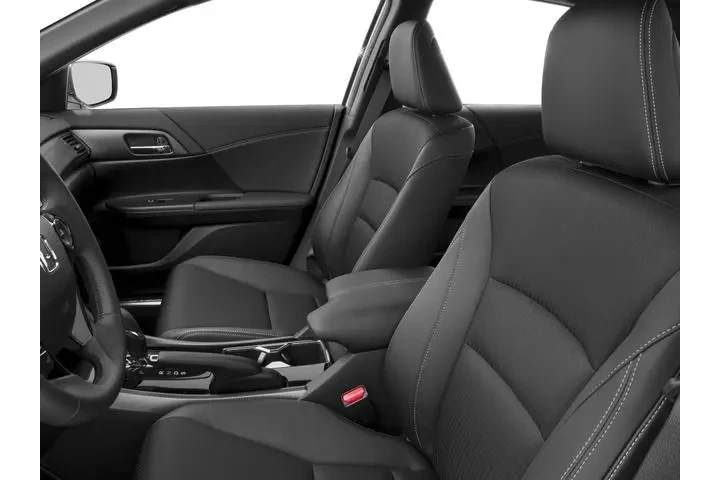 $18798 : Honda Accord 2017 Sport 4dr image 9