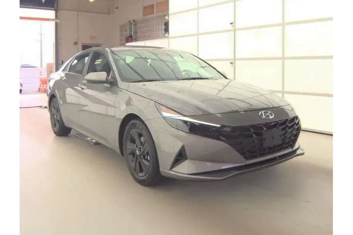 $16993 : Hyundai ELANTRA 2023 SEL 4dr image 4