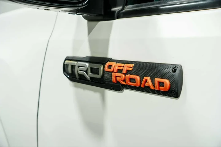 $24788 : 2020 Tacoma 4WD SR image 10