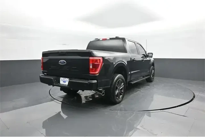 $39845 : Ford F-150 2023 4x4 XLT 4dr image 7