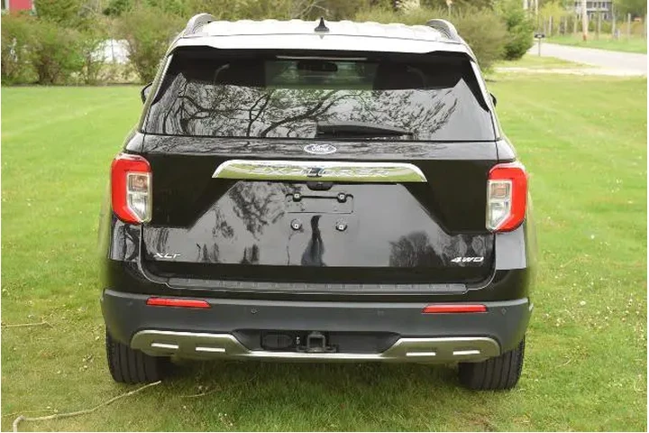 $31500 : Ford Explorer 2023 AWD XLT 4 image 6
